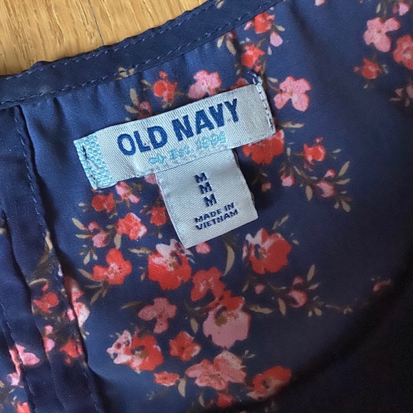 Navy Floral Old Navy dress - Picture 6 of 9